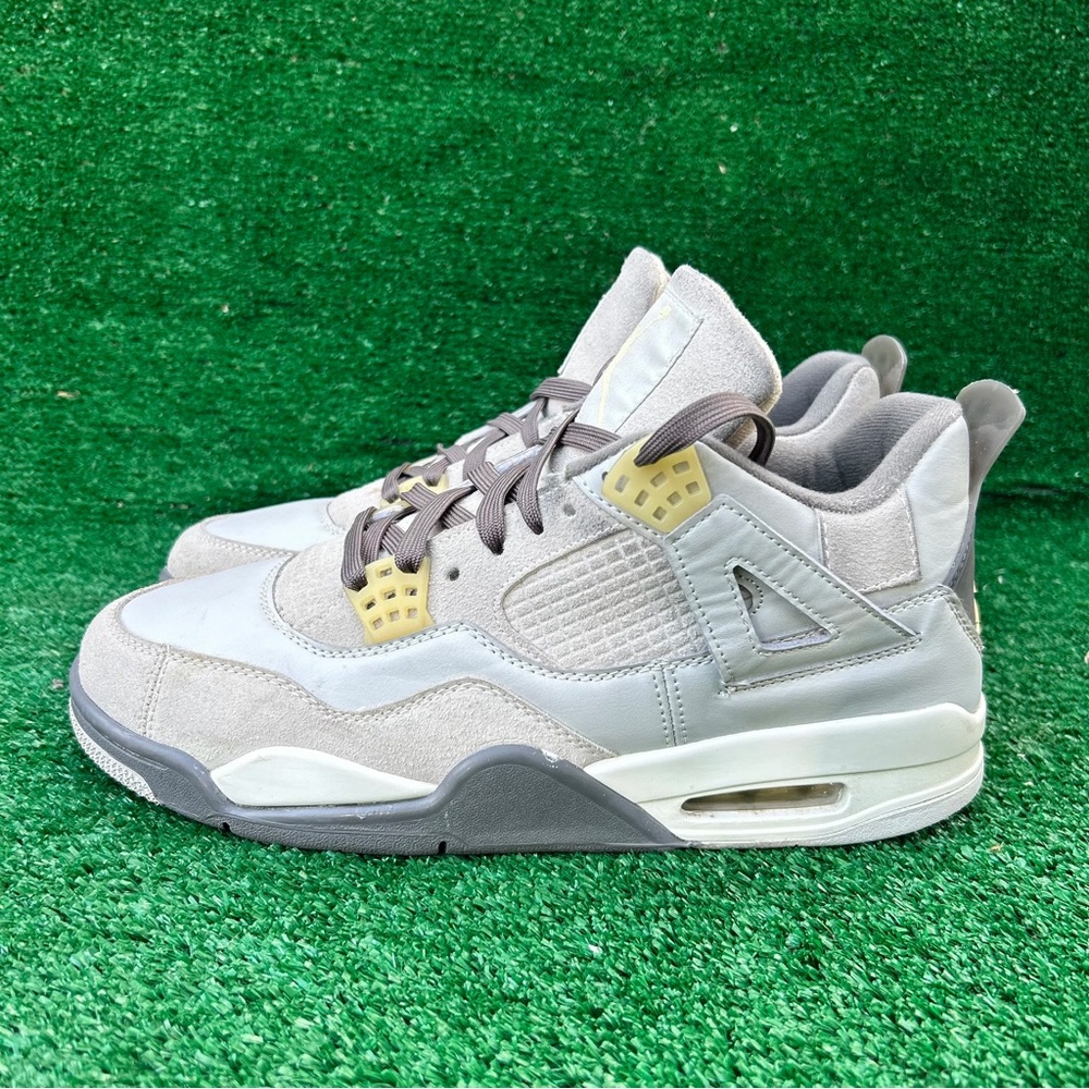 Size 11 Jordan 4 Retro SE Craft Photon Dust DV3742 021 Mens Shoes